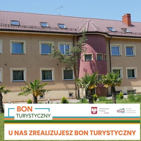Zajazd Pulaskiego Konstancin-Jeziorna Exterior photo