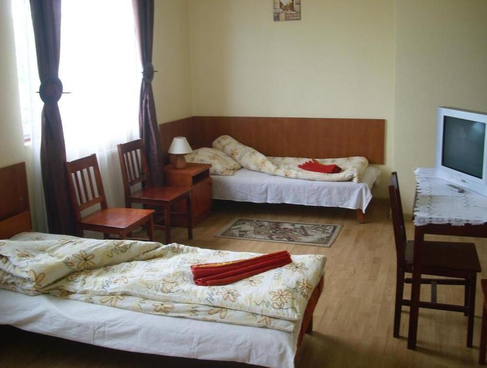 Zajazd Pulaskiego Konstancin-Jeziorna Room photo