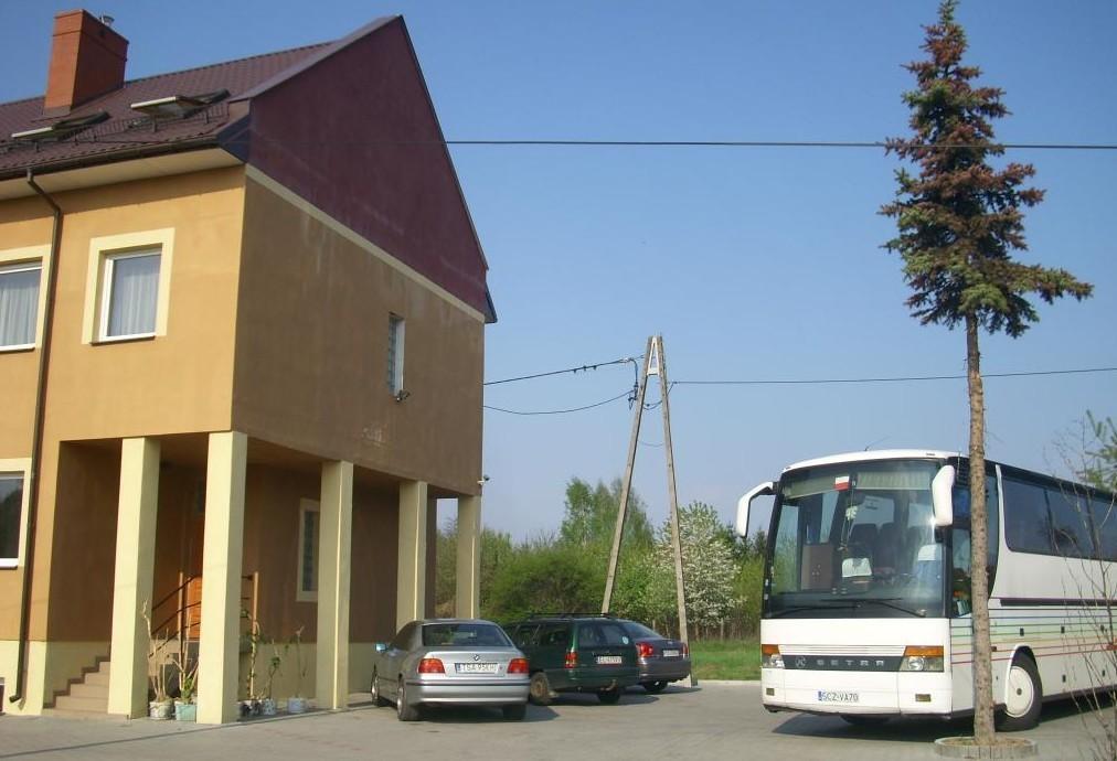 Zajazd Pulaskiego Konstancin-Jeziorna Exterior photo